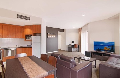 Hamilton Apartment | Boulevard on Beaumont