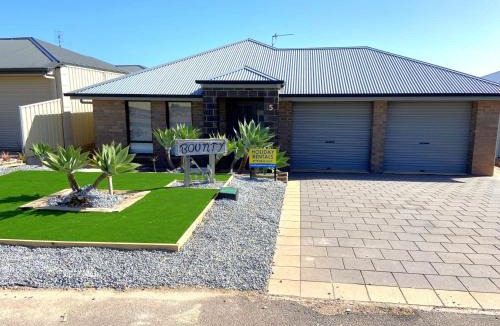 Wallaroo House | Bounty