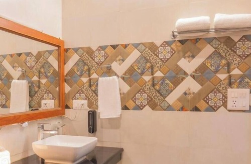 Sidhpur Other | Boutique Stay, "Address Under the Stars", 5-bedroom farmhouse in Dharamshala