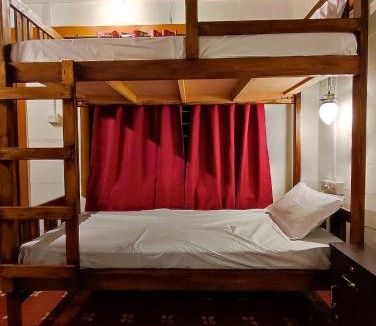 Pirmed Hostel | Bunk Club Hostel