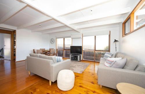 Anglesea House | Bush Serenity - Anglesea