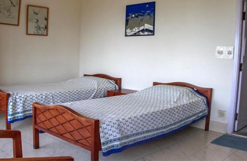 Coonoor Bed & Breakfast | Camellia Heights 1&2