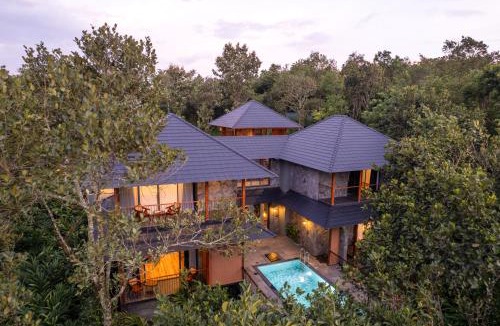 Chellarcovil Villa | CardMem Hills View Pool Villa & Resort, Thekkady