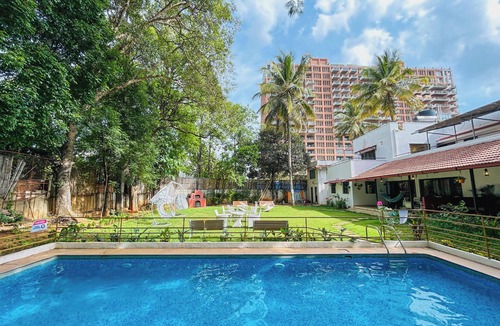 Palm Meadows Villa | Casa blu 4BHK Spacez Pool & Garden Villa