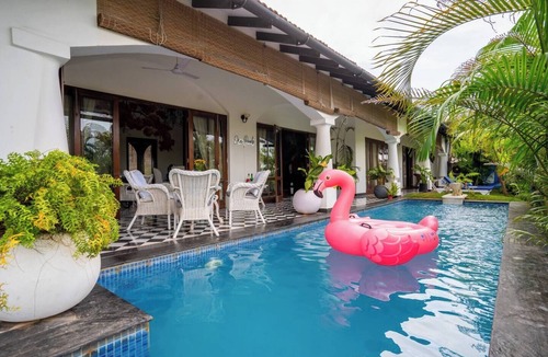 Alto de Porvorim Villa | Casa Lago by ORU Villa