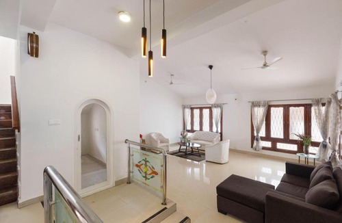 Pulikeshi Nagar Apartment | Casa Promenade by Red Olive 3BHK Frazer Town