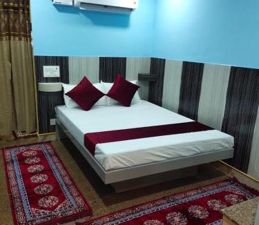 Enathur Cabin | Chakravarthy Holidays