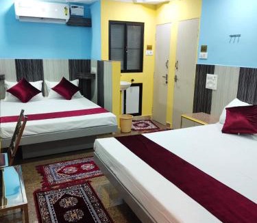 Enathur Cabin | Chakravarthy Holidays