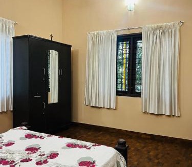 Malappuram Villa | Chirakkal Heritage Luxury Homestay