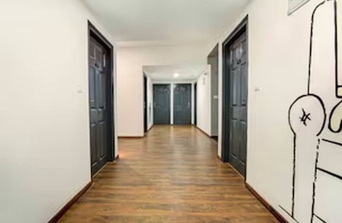 Nelamangala House | Classic Airport Stay