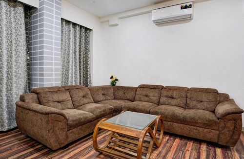 Satara House | Classic with Twin Bedsairaj lodging