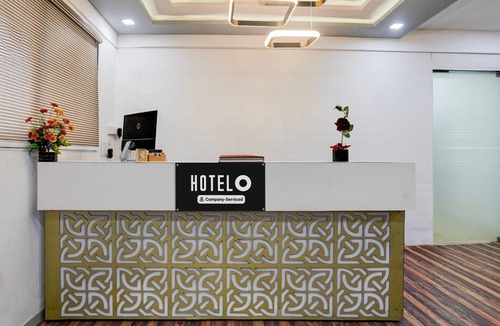 Satara House | Classic with Twin Bedsairaj lodging