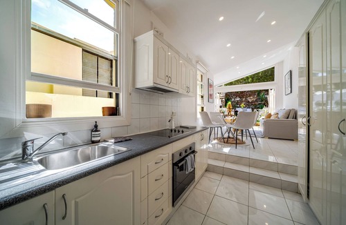Paddington House | Classy. 2BR. Well furnished. Outdoor Area.