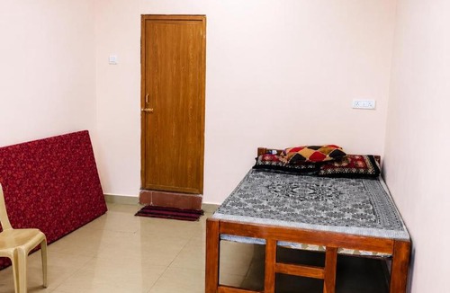 Chennai Hotel | CM Stay
