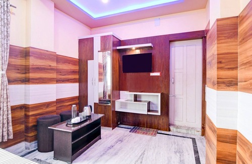 Siliguri House | Collection O New Jalpaiguri Railway Station