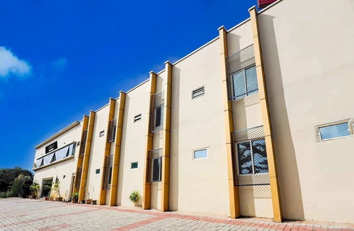 Renigunta House | Collection O Renigunta Near Railway Station