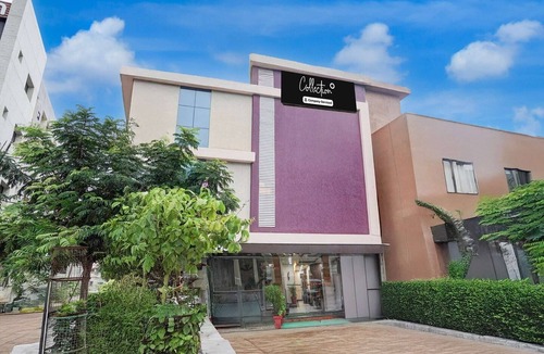 Abu Road House | Collection O Shantivan Bus Terminal