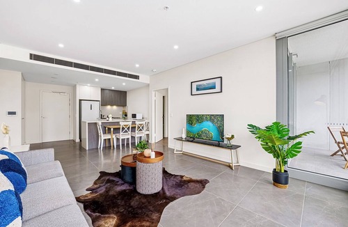 Sydney Olympic Park Apartment | Commodious 2 Bedroom APT in OP