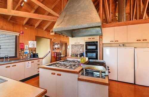 Dinner Plain Cabin | Currawong Lodge - Dinner Plain