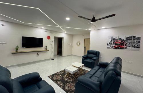 Rushikonda Apartment | Da Look Sea Beachfront -3 Bedroom Beaview Rushikonda