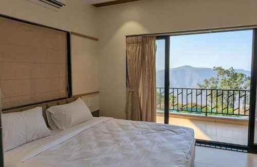 Gureghar Resort | Del Luna