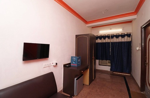 Raipur House | DeluxeHotel Ratan international