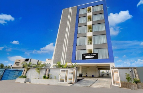 Hyderabad House | DeluxeNagole Near Mini Shilparamam