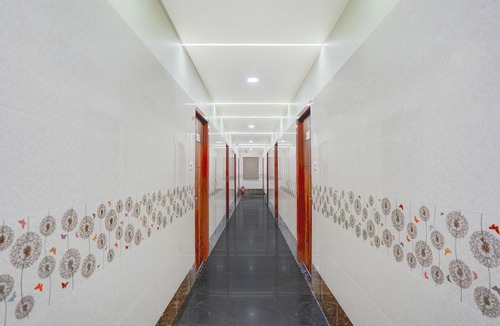 Nellore House | DeluxeTHE PARADISE GUEST INN