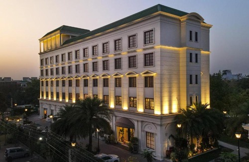 DLF Phase 3 Hotel | DLF Club 3