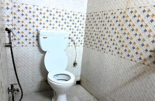 Kolkata Hotel | Dream Residency Near Chinar Park