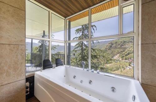 Dalhousie Hotel | Echor Alpine Meadows Khajjiar Dalhousie