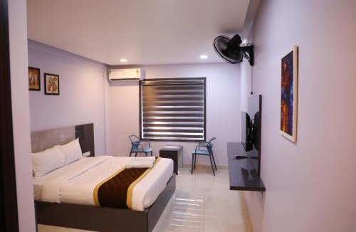 Cheruvathur Hotel | Elara Residency Cheravathur