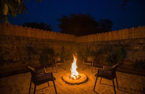 Faridabad Villa | ELIVAAS Signature 3 BHK Amber Villa With Pvt Pool, Game Room & Studio Rooms