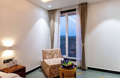 Gogunda Villa | ELIVAAS Terra Cove 6 BHK Retreat with Pvt Pool