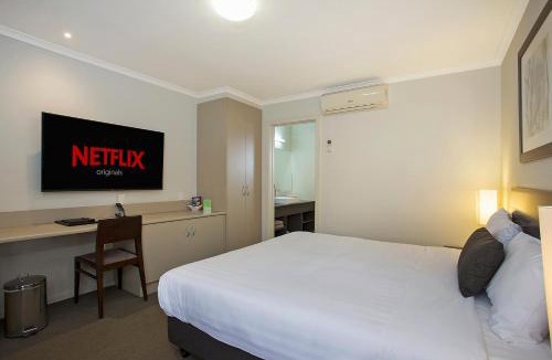 Warrnambool Hotel | Elm Tree Motel