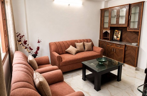 Chhota Shimla Bed & Breakfast | Elvora Heights BCS New Shimla