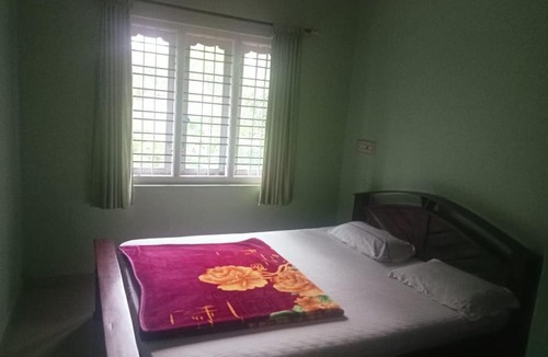 Stuart Hill House | Eshwar Krupa homestay