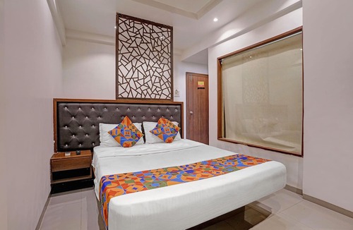 Bandra West Hotel | Fabhotel Dukes Plaza