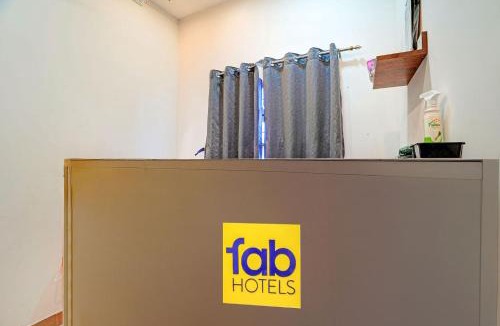 Vandalur Hotel | FabHotel Gold Residency