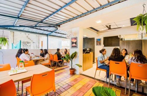 Viman Nagar Hotel | FabHotel Marvel Bliss