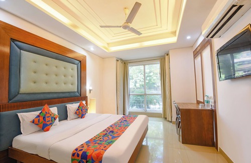 Ghata Hotel | Fabhotel Small Town