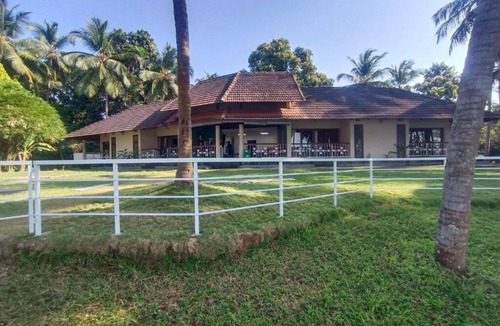 Wadakanchery Resort | Feel tranquility by the Bharathapuzha River with peaceful and comfortable stays.
