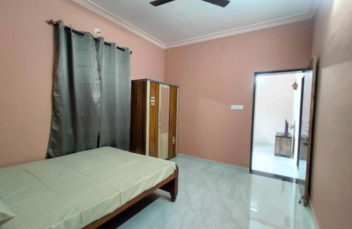 Fatona Apartment | Ferns home stay