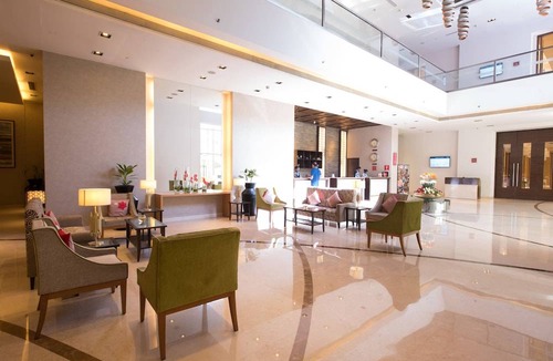 Clover Park Hotel | Four Points by Sheraton Hotel & Serviced Apartments, Pune