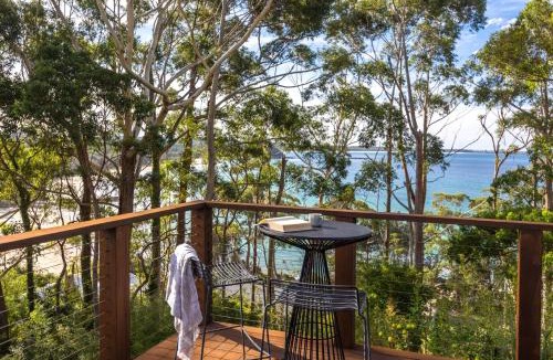 Narrawallee House | Free night! Pay for 2 stay for 3