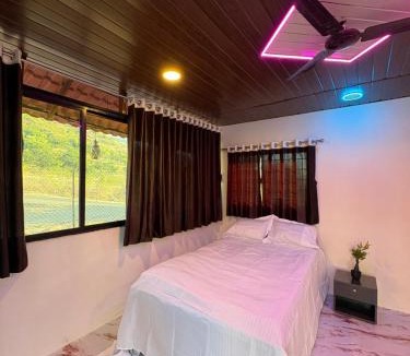 Wai Hotel | Gawkari Hillside Agroturism