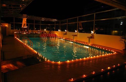 Kaloor Hotel | Gokulam Park