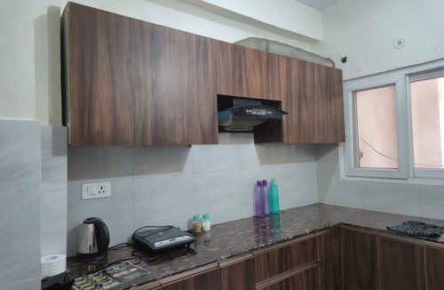 Tapovan Apartment | Golden Hours | Balcony Stay in Tapovan