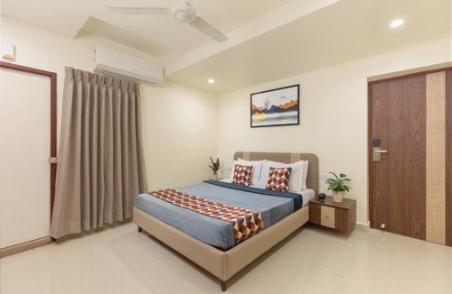Periamet Hotel | Greens Venue
