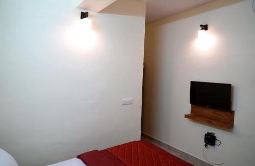Virarajendrapet Cabin | HILL PALACE RESIDENCY COORG